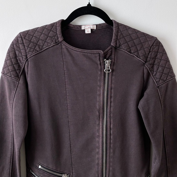 3/$20🌻Gap Gray Cotton Quilted Zip Jacket - Picture 4 of 16